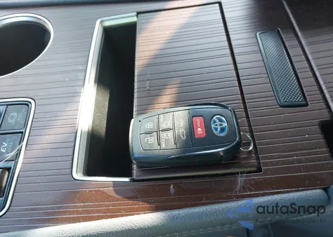 2021 Toyota Sienna Xle из США, поврежденный, VIN 5TDYRKEC4MS006720